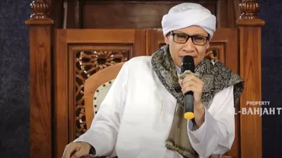 Buya Yahya