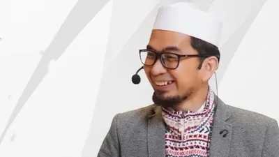 Ustaz Adi Hidayat