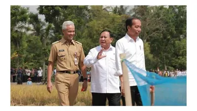 Ke Sawah Bersama Prabowo dan Ganjar, Jokowi Ungkap Tak Bermaksud Jodohkan Keduanya Untuk Pilpres 2024