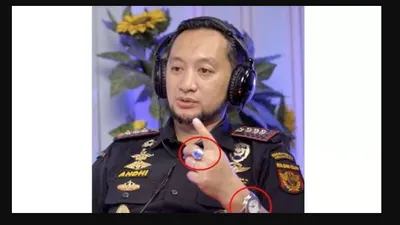 Andhi Pramono, Kepala Kantor Bea Cukai kini tengah menjadi sorotan setelah terlihat menggunakan jam tangan mewah dan cincin diamond.