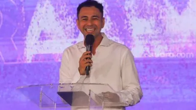 Raffi Ahmad atau dikenal dengan 'Sultan Andara' menjadi salah satu public figure yang eksitensinya masih ada hingga sekarang. Namun siapa sangka bahwa Raffi Ahmad pernah memiliki cicilan bulanan hingga 2 Milyar Rupiah.