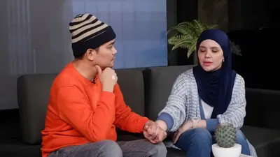 Di tengah gonjang ganjing perceraian ini video lawas Indra Bekti dan Aldila Jelita soal hubungan dan gombalan manis ini.