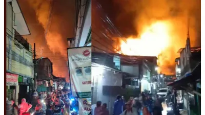 Breaking News! Kobaran Api dan Ledakan Dahsyat di Depo Pertamina Plumpang, Warga Panik dan Cemas!