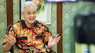 Pengagas Relawan Ganjar Pranowo atau yang biasa disebut GP Mania menyebut Ganjar minim gagasan, lebih menunjukkan sosok sebagai YouTuber.