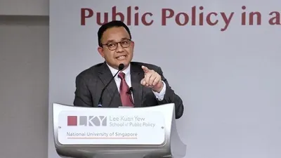 Anies Baswedan bahas viMantan Gubernur DKI Jakarta Anies Baswedan kini tengah ramai diperbincangkan, dikabarkan memiliki perjanjian utang dengan Sandiaga Uno.si dan misi jadi Capres 2024.