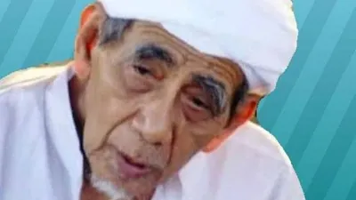Inilah Perilaku Manusia yang Mempercepat Datangnya Hari Kiamat, Berikut Penjelasan Mbah Moen