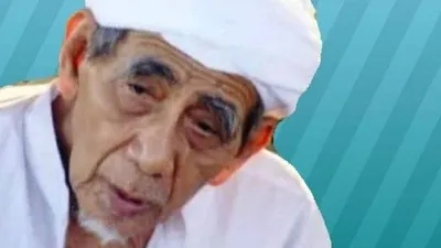 Pusing dengan Lilitan Utang? Coba Amalkan 3 Wasiat dari Mbah Moen Ini di Waktu Subuh, Niscaya Rezeki Lancar