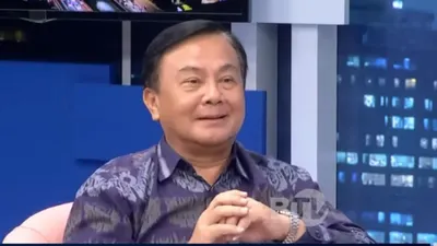 Anggota Kompolnas Benny Mamoto memberikan komentarnya terhadap terdakwa Bharada E yang sulit menolak perintah Ferdy Sambo.