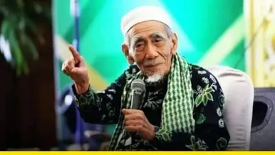 Ingin Harta Melimpah? Kata Mbah Moen Cukup Minta 4 Hal Ini Saja pada Allah SWT, Maka Pintu Rezeki Terbuka