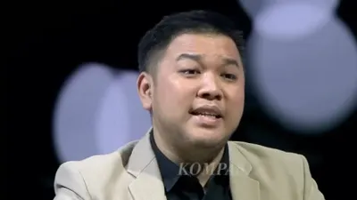Albert Aries TaAlbert Aries mengungkapkan beberapa hal terkait komunikasi non verbal yang ditunjukkan oleh para jaksa dalam sidang Bharada E.nggapi Sidang Richard Eliezer yang Riuh: Gambaran Jujur Masyarakat Mana yang Adil dan Tidak
