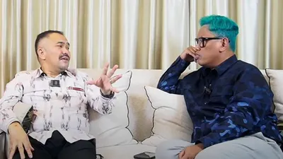 Kamaruddin Simanjuntak selaku kuasa hukum Brigadir J sebut adanya peran tukang siomay dan petasan di kasus Ferdy Sambo.