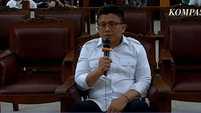 Menahan Tangis saat Ditanya soal Anak oleh Pengacaranya Sendiri, Ferdy Sambo: Saya Tidak...
