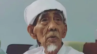 Mbah Moen Ungkap Perilaku Manusia yang Mempercepat Kiamat dari Panci hingga Naik Motor, Simak Penjelasannya!