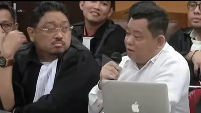 Ngakak! Usai Mendengar Keterangan Ahli Psikologi, Kuat Maruf Justru Bikin Tertawa Seisi Sidang, Katakan Hal In