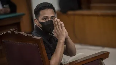 Richard Eliezer alias Bharada E kini menanti vonis hukuman, setelah dituntut 12 tahun penjara oleh JPU