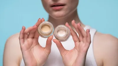 Ilustrasi rekomendasi concealer dengan harga di bawah Rp 50 ribu