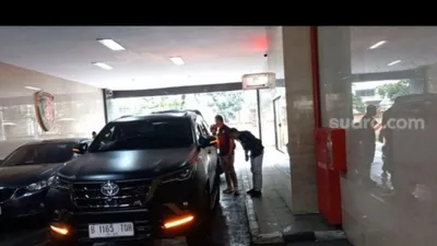 Mobil yang membawa Richard Eliezer