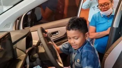 Juara dunia matematika asal NTT Indonesia Caesar Archangels Hendrik Meo Tnunay atau Nono (7) menjadi perhatian publik.( Foto. Tribunmedan ) 