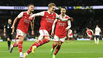Martin Odegaard cetak satu gol saat Arsenal kalahkan Tottenham Hotspur 2-0 di Liga Inggris pada Minggu, 15 Januari 2023.