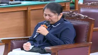 Tangisan Putri Candrawathi Sempat Bikin Pengacara Keluarga Yosua Berempati: Saya Tahu Menangis Itu Melelahkan