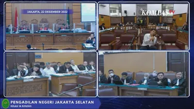 Keras! Hakim Cecar Arif Rachman Soal Pemeriksaan Putri Candrawathi: Masa yang Ditanya Bukan Korban, Lazim Tidak?