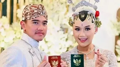 Ekspresi Kaesang Pangarep yang Berubah 180 Derajat saat Layani Tamu Pernikahan Bikin Netizen Gagal Fokus!