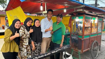 Martin Lukas Simanjuntak Jadi Pengacara Terkenal Usai Brigadir J Ditembak, Warganet Puji Outfit yang Dipakai 