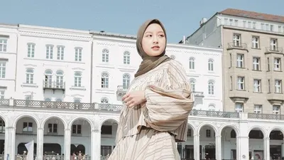 Gita Savitri mengatakan rGita Savitri alias Gitasav saat ini tengah menjadi sorotan publik lantaran menganggap anak sebagai beban alih-alih anugrah.ahasia awet muda salah satunya dengan tidak memiliki anak. Musisi Anji ikut bicara.
