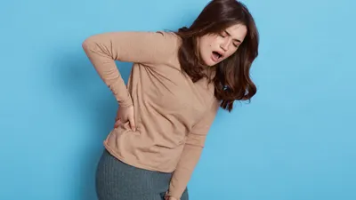 Sering Sakit Pinggang? Berikut 7 Cara Mudah Mengatasinya Tanpa Harus ke Dokter