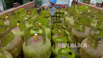 Beli LPG 3 Kg Harus Pakai KTP? Pengamat Energi, Kurtibi: KTP Tidak Mencerminkan Tingkat Pendapatan Seseorang