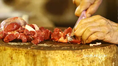 ilustrasi daging sapi sebagai daging kurban. Berikut ini 5 tips tepat menyimpan daging kurban saat Idul Adha, dijamin awet berbulan-berbulan seperti dilansir dari YouTube Nova.