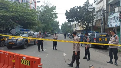 Ledakan Bom Bunuh Diri di Polsek Astana Anyar Bandung: Pelaku Tewas, 3 Polisi Terluka