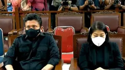 Ferdy Sambo dan Putri Candrawathi  sehati tak mau saling bersaksi satu sama lain