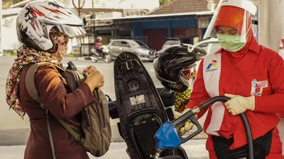 Cek Fakta: Harga Pertalite Akan Turun Menyusul Pertamax dan BBM Lain?