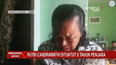 Pecah Tangis Ibunda Yosua Saat Putri Candrawathi Dituntut Pidana 8 Tahun Penjara: Tidak Adil Buat Kami!