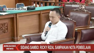 Tak Kuasa Menahan Tangis, Ricky Rizal Bacakan Nota Pledoi: Saya Tidak Pernah Tahu Ada Rencana Pembunuhan