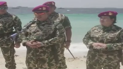 Puan Maharani Jadi Perempuan Pertama yang Dikukuhkan Sebagai Warga Kehormatan Marinir TNI AL 