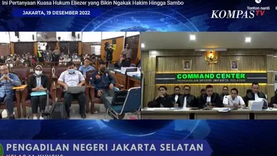 Sukses Bikin Ngakak Majelis Hakim, Ini Pertanyaan yang Disampaikan Ronny Talapessy Kepada Saksi Ahli