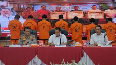 GEGER! Kasus Pengoplosan Beras Bulog, Satgas Pangan Polda Banten Berhasil Bekuk 7 Orang Tersangka