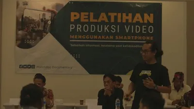 Tangkal Hoaks, Watchdoc Gelar Pelatihan Video