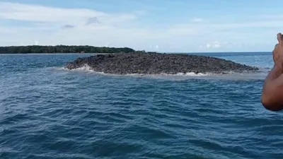 Peneliti Paleotsunami Pusat Penelitian Geoteknologi Lembaga Ilmu Pengetahuan Indonesia (LIPI), Eko Yulianto, ikut beri penjelasan soal kemunculan pulau baru usai gempa Maluku.
