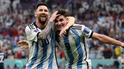 Lionel Messi dan timnya Argentina lolos ke final Piala Dunia 2022 setelah mengalahkan Kroasia pada babak semifinal di Stadion Lusail, Doha, Rabu, 14 Desember 2022 dini hari WIB.