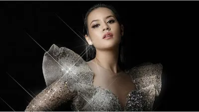 Tips jaga tubuh bugar ala Raisa - Lirik Lagu dan Chord Gitar Apalah Arti Menunggu - Raisa: Sekarang Aku Tersadar,  Cinta yang Kutunggu Tak...