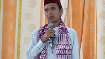 Bolehkah Membaca Alquran Lewat HP dan Bagaimana Hukumnya dalam Islam? Begini Penjelasan Ustaz Abdul Somad!