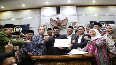 UPDATE BIAYA HAJI 2023: DPR dan Kemenag Sahkan Biaya Haji 49,8 Juta, Berikut Rincian dan Alasan yang Mendasari.(kemenag.go.id)
