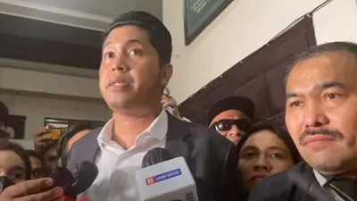 Martin Lukas Simanjuntak menyampaikan pesan kepada para penasehat hukum dari Ferdy Sambo dan Putri Candrawathi.