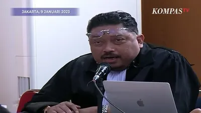 Makin Dekat Sidang Tuntutan, Tanya Jawab Pengacara dengan Kuat Maruf Buat Netizen Gemas: Hakim Tidak Bodoh!