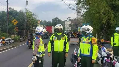 Ilustrasi. Informasi terbaru mengenai jalur Puncak ganjil genap pada hari ini telah diumumkan TMC Polres Bogor.