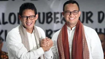 Sandiaga Uno dan Anies Baswedan saat maju dalam Pilkada DKI Jakarta 2017