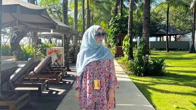 Potret Amy Qanita Ibu Raffi Ahmad